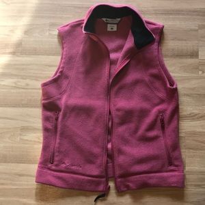 Red fleece Columbia women's vest